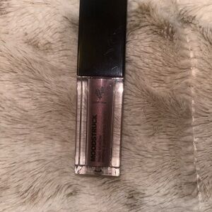 Younique Moodstruck Liquid Eyeshadow - Shimmering Brown purple